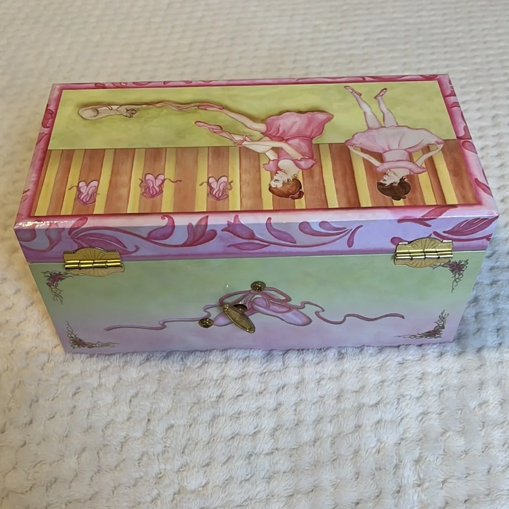 Ballerina Jewelry Box for Girls - Picture 3 of 12